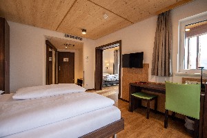 Hotel EDUCARE wakacje