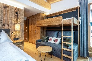 Hotel GOLDENER STERN wakacje