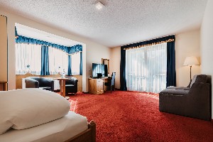 Hotel NATURHOTEL SCHÜTTERBAD wakacje