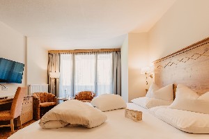 Hotel NATURHOTEL SCHÜTTERBAD wakacje