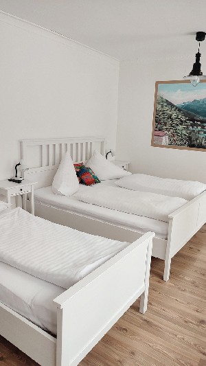 Hotel CAFE & RESTAURANT HAAS wakacje