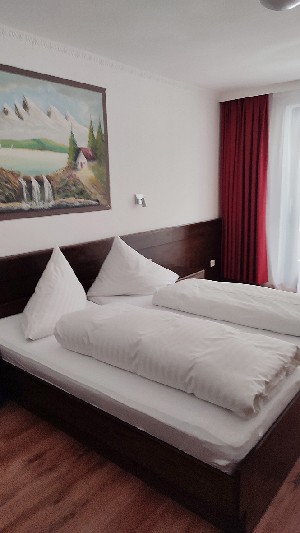 Hotel CAFE & RESTAURANT HAAS wakacje