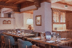 Hotel KURHOTEL ÖSTERREICHISCHER HOF wakacje