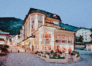 Hotel KURHOTEL ÖSTERREICHISCHER HOF wakacje