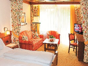 Hotel SONNENHOTEL ZUM STERN wakacje