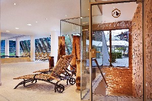 Hotel DAS ALPENHAUS KAPRUN wakacje