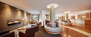 Hotel DAS ALPENHAUS KAPRUN wakacje
