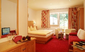 Hotel DER SCHMITTENHOF wakacje