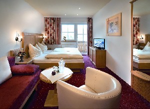 Hotel DER SCHMITTENHOF wakacje