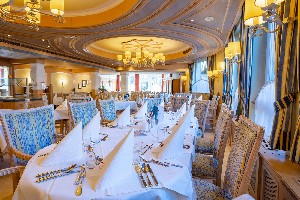 Hotel DER SCHÜTTHOF wakacje