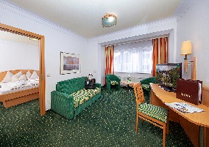 Hotel DER SCHÜTTHOF wakacje