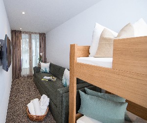 Hotel DER WALDHOF wakacje