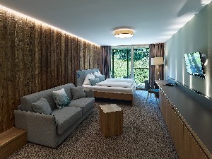 Hotel DER WALDHOF wakacje