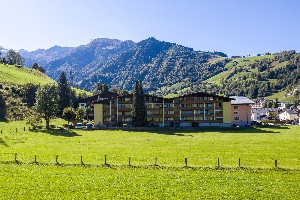 Hotel KAPRUN APARTMENTS wakacje