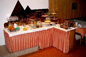 Hotel PENSION BERGHEIL wakacje