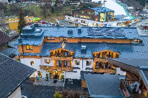 Hotel PEOPLE'S HOTEL wakacje