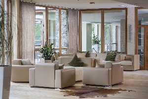 Hotel FALKENSTEINER HOTEL CRISTALLO wakacje