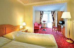 Hotel FERIENWELT KRISTALL wakacje