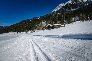 Hotel FAMILIEN- UND WELLNESSHOTEL DER HANNESHOF - DAS MONTANA wakacje