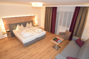 Hotel UNTERHOF wakacje