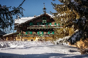 Hotel UNTERHOF wakacje