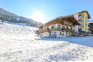 Hotel ALMRAUSCH wakacje