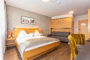 Hotel ALMRAUSCH wakacje