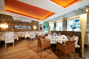 Hotel DAS NEUHAUS wakacje