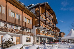 Hotel FERIENALM SCHLADMING wakacje