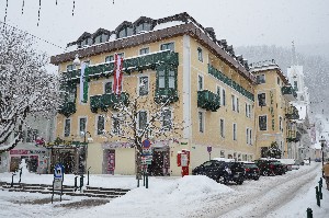 Hotel NEUE POST wakacje