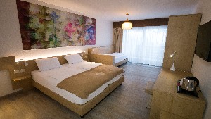 Hotel FAMILY HOTEL SCHLOSS ROSENEGG wakacje