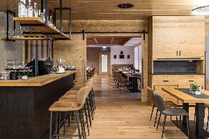 Hotel KOSIS SPORTS LIFESTYLE HOTEL wakacje