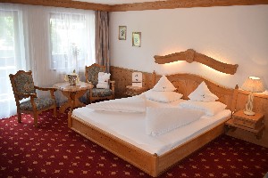 Hotel MALERHAUS wakacje