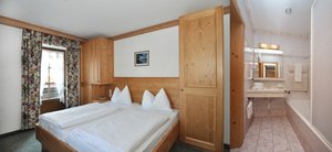 Hotel KAISERHOTELS NEUWIRT wakacje