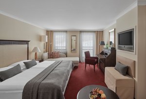 Hotel LEBENBERG SCHLOSSHOTEL wakacje