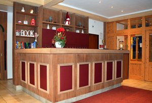 Hotel PARKHOTEL KIRCHBERG wakacje