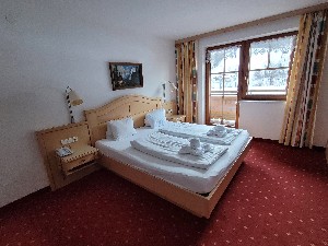 Hotel FERIENHOTEL ALPENHOF wakacje