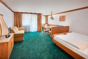 Hotel LIFTHOTEL wakacje