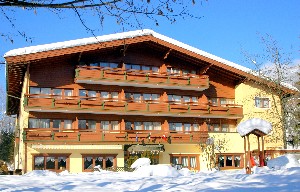 Hotel PARKHOTEL KIRCHBERG wakacje