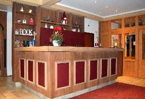 Hotel PARKHOTEL KIRCHBERG wakacje