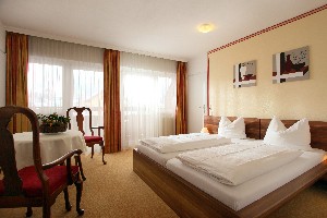 Hotel PARKHOTEL KIRCHBERG wakacje