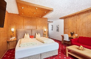 Hotel HUBERTUSHOF - IHR HOTEL MIT HERZ wakacje