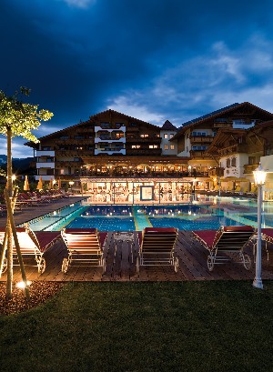 Hotel ALPENPARK RESORT wakacje