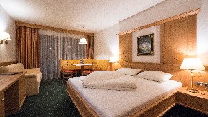 Hotel ALPHOF wakacje