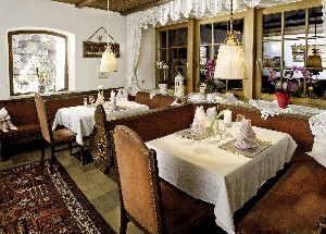 Hotel DER KIRCHENWIRT wakacje