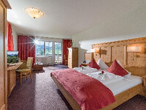 Hotel HARMONY HOTEL HARFENWIRT wakacje