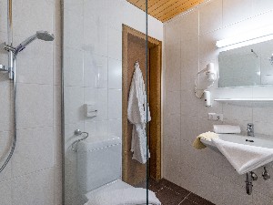 Hotel HARMONY HOTEL HARFENWIRT wakacje