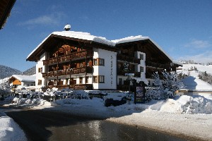 Hotel SIMMERLWIRT wakacje