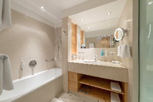 Hotel AQUA DOME wakacje