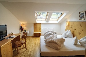 Hotel DAS POSTHAUS - STUBAI & SMART - Léto wakacje